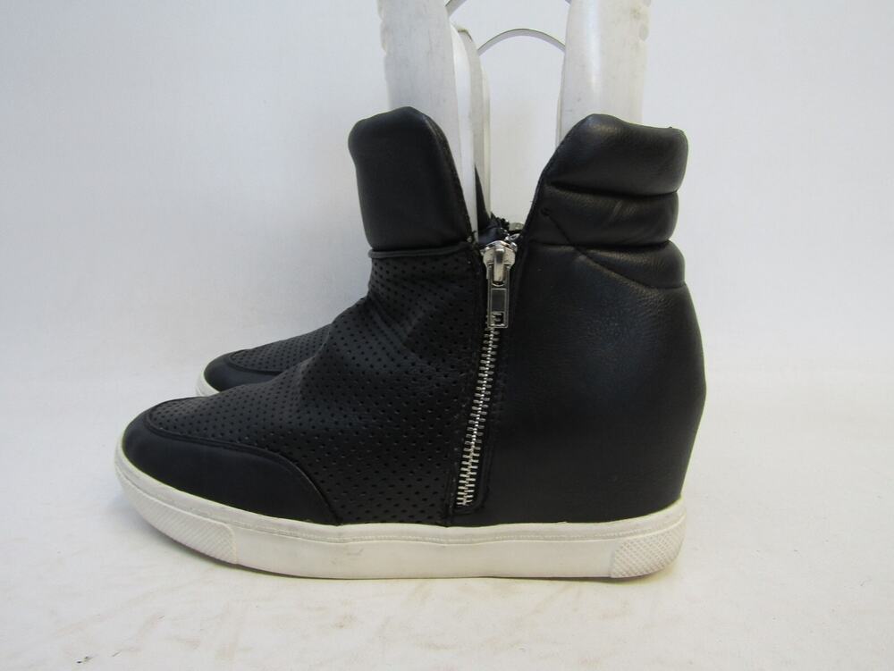 Steve Madden Womens Size 9 M Black Leather Zip Wedge Ankle Fashion Boots Bootie